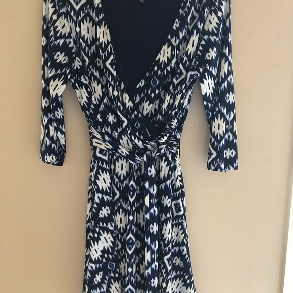 AGB Dress - Picture 2 of 7